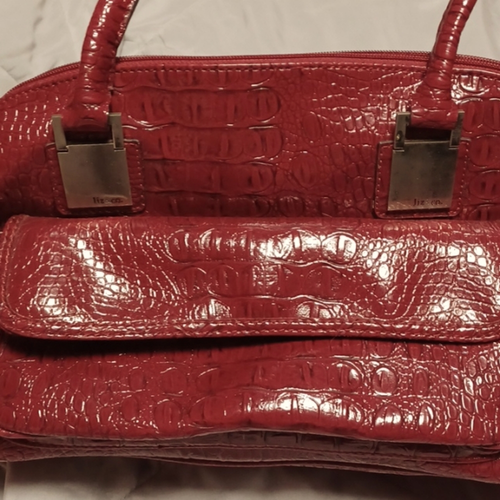 💙 Liz&Co. Burgundy Faux Snake Skin Purse